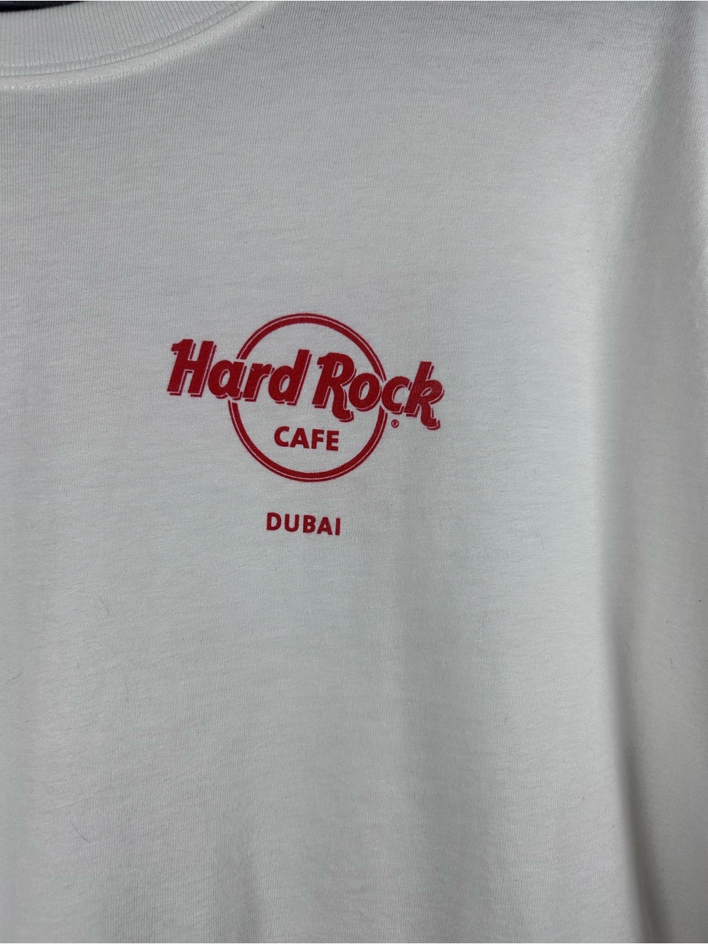 Hard Rock Cafe Dubai Graphic Tee Size Large NWT - Picture 4 of 10